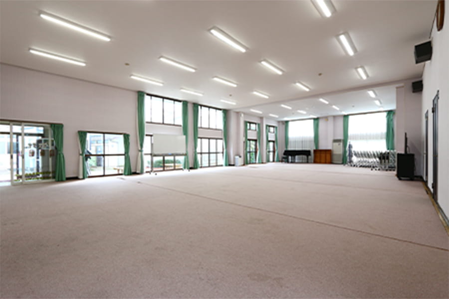 約100畳のホール